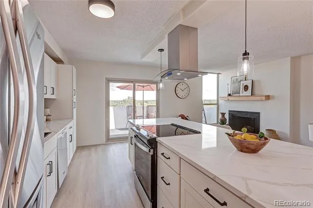 2880 S Locust Street #701S Denver, CO 80222