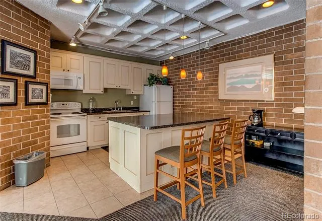 2880 S Locust Street #701S Denver, CO 80222