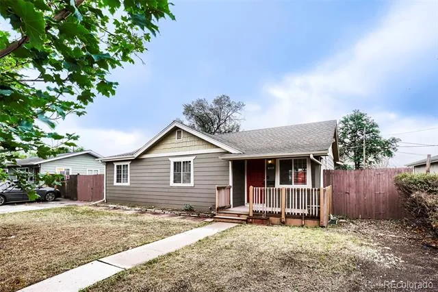 810 Oswego Street Aurora, CO 80010