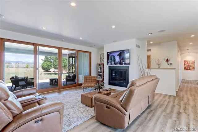 115 S County Road 23 Berthoud, CO 80513