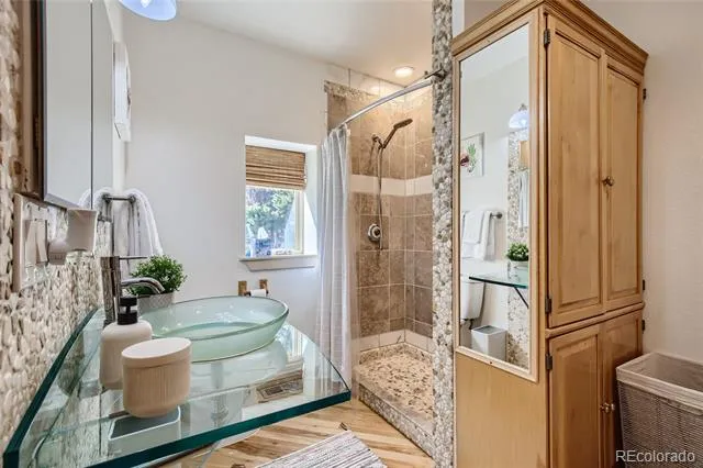 133 Linn Lane Golden, CO 80403