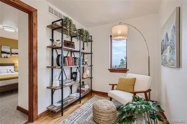 133 Linn Lane Golden, CO 80403