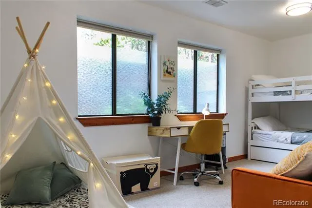 133 Linn Lane Golden, CO 80403