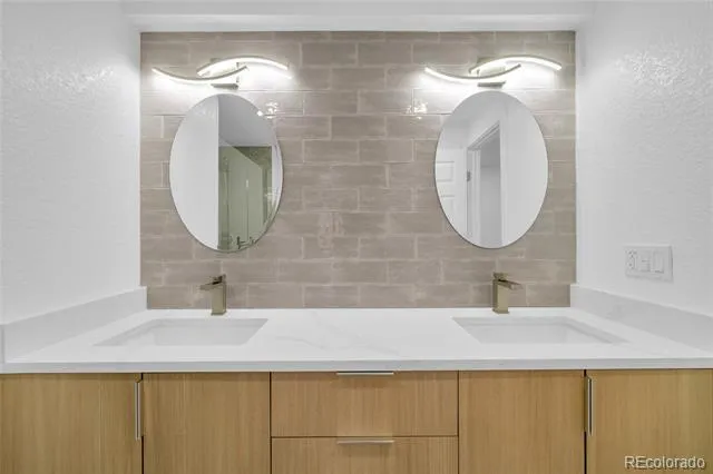 1551 W Hoye Place Denver, CO 80223