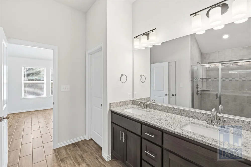 188 Danbark Drive Buda, TX 78610