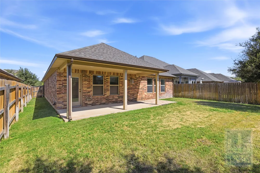 188 Danbark Drive Buda, TX 78610