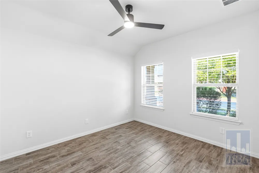 188 Danbark Drive Buda, TX 78610