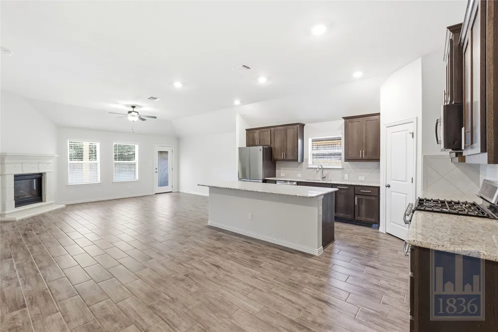 188 Danbark Drive Buda, TX 78610