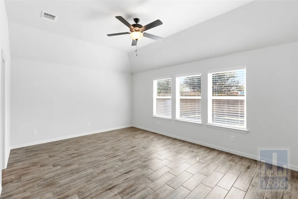 188 Danbark Drive Buda, TX 78610