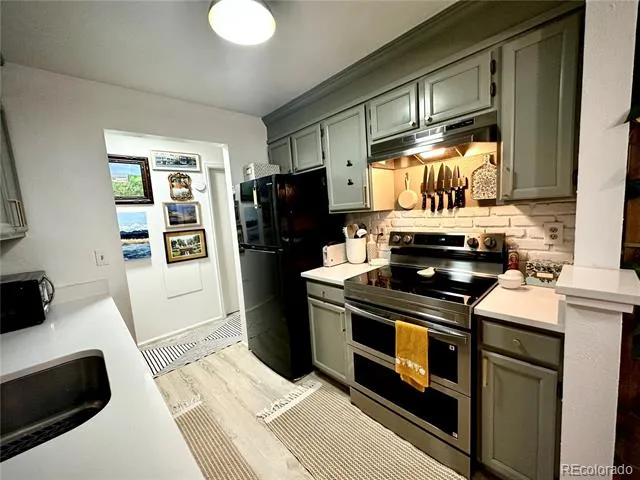 10920 W Florida Avenue #415 Lakewood, CO 80232