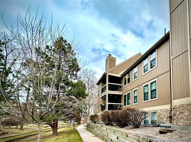 10920 W Florida Avenue #415 Lakewood, CO 80232