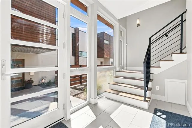 2733 W 21st Avenue Denver, CO 80211