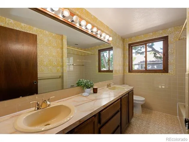 2445 Indian Hills Drive Loveland, CO 80538