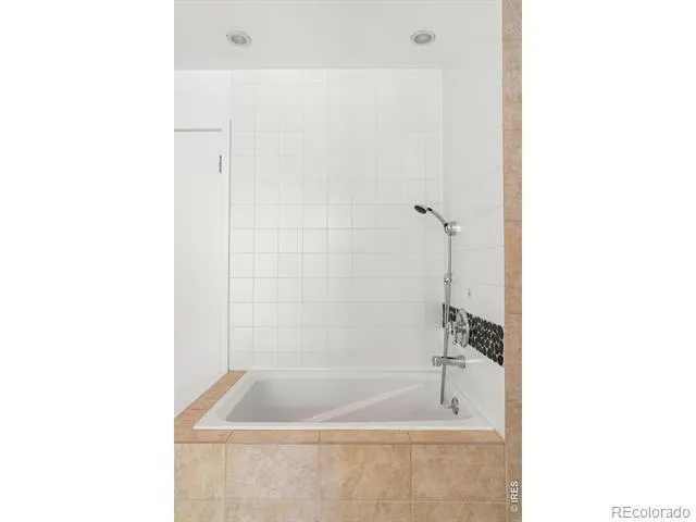 770 6th Street Boulder, CO 80302