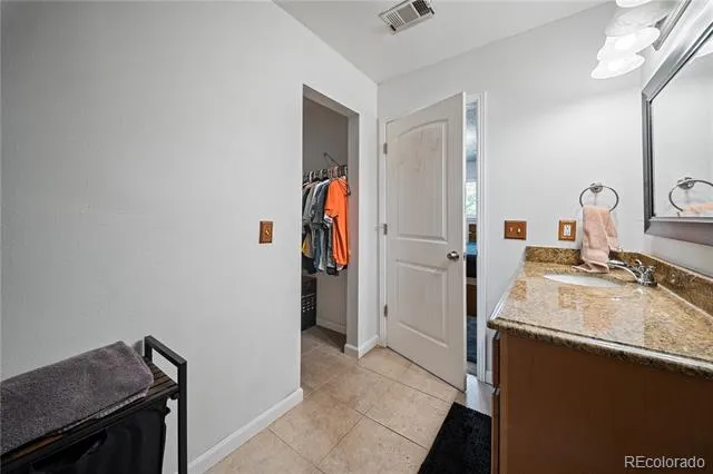 1300 S Carson Way Aurora, CO 80012