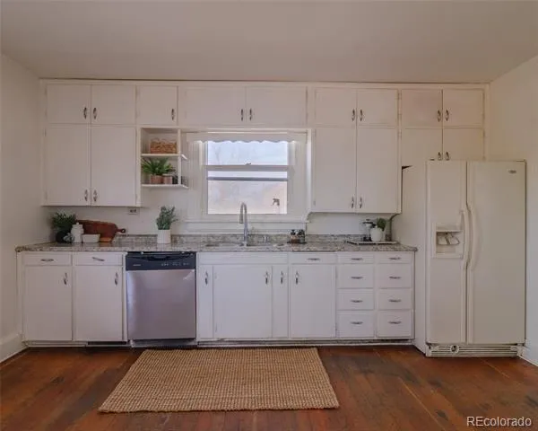 445 Hover Street Longmont, CO 80501