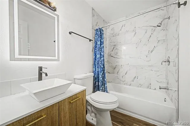 9340 W 49th Avenue #205 Wheat Ridge, CO 80033