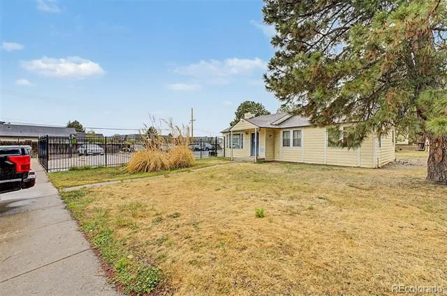 9340 W 49th Avenue #205 Wheat Ridge, CO 80033