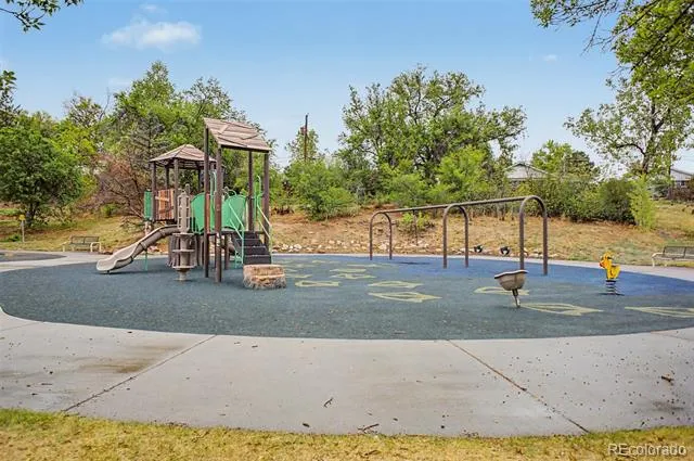 9340 W 49th Avenue #205 Wheat Ridge, CO 80033