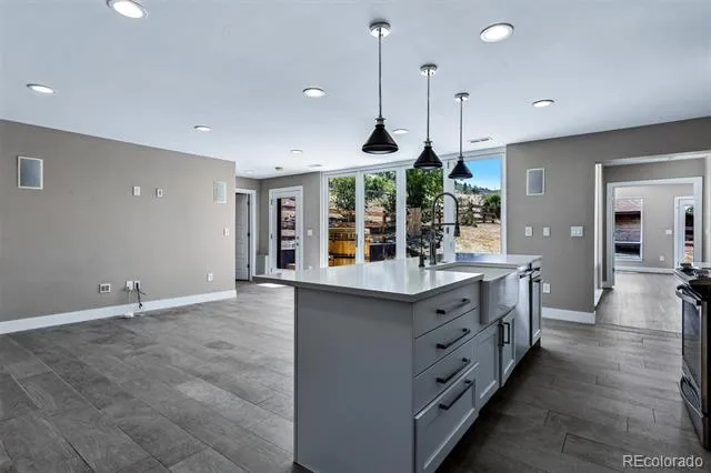 5370 Pine Ridge Road Golden, CO 80403