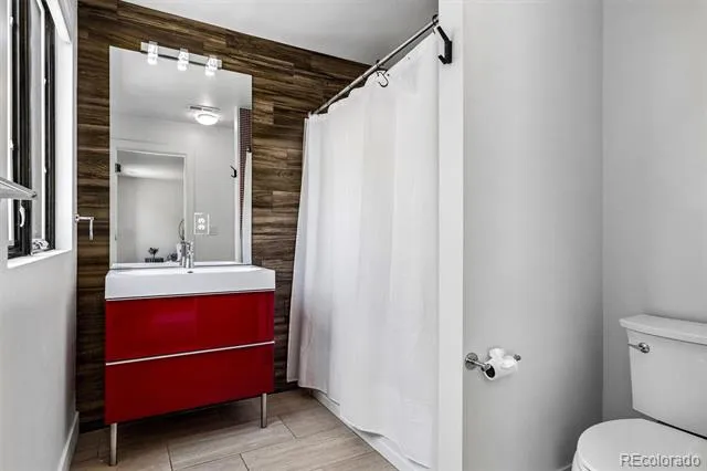 5370 Pine Ridge Road Golden, CO 80403