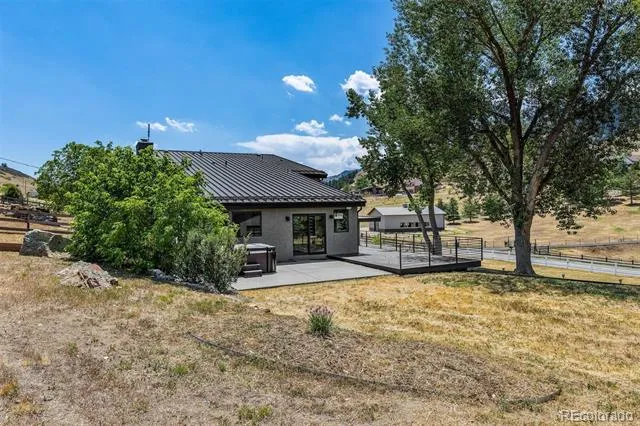 5370 Pine Ridge Road Golden, CO 80403