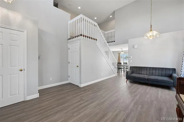 5297 S Malaya Way Centennial, CO 80015