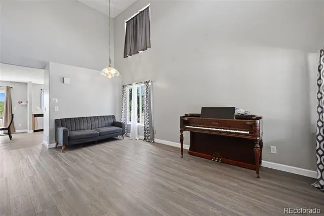 5297 S Malaya Way Centennial, CO 80015