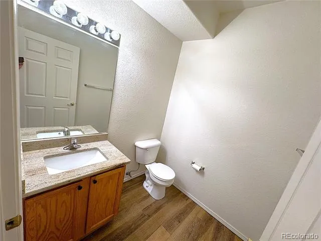 1231 Villa Grove Monument, CO 80132