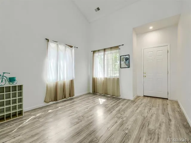 19355 E 58th Drive Aurora, CO 80019