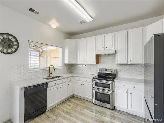 19355 E 58th Drive Aurora, CO 80019