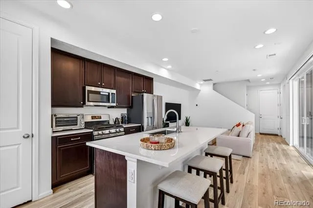 46 Trussville Street Aurora, CO 80018