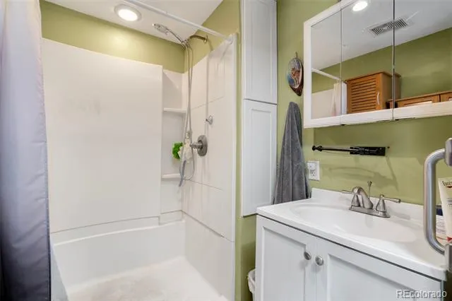 7091 Leyden Street Commerce City, CO 80022