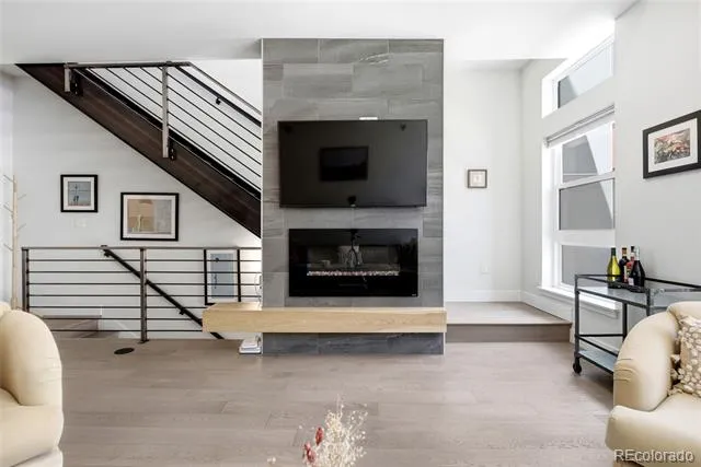 4055 W Conejos Place Denver, CO 80204
