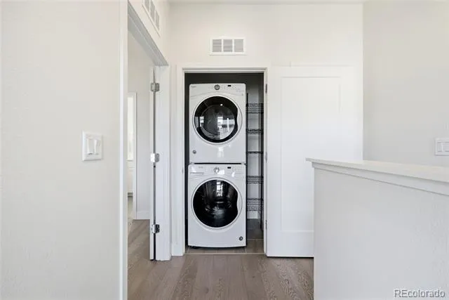 4055 W Conejos Place Denver, CO 80204