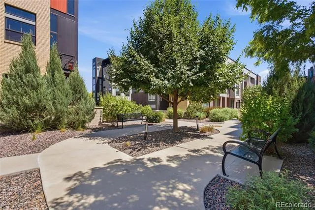 4055 W Conejos Place Denver, CO 80204