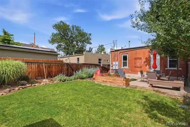 2211 Hooker Street Denver, CO 80211