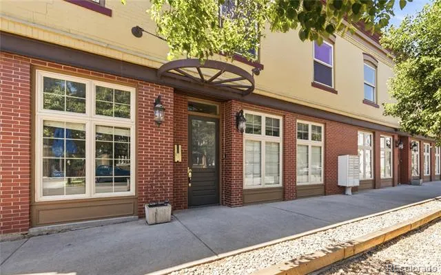 800 E 18th Avenue #201 Denver, CO 80218