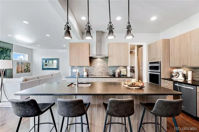2526 King Street Denver, CO 80211