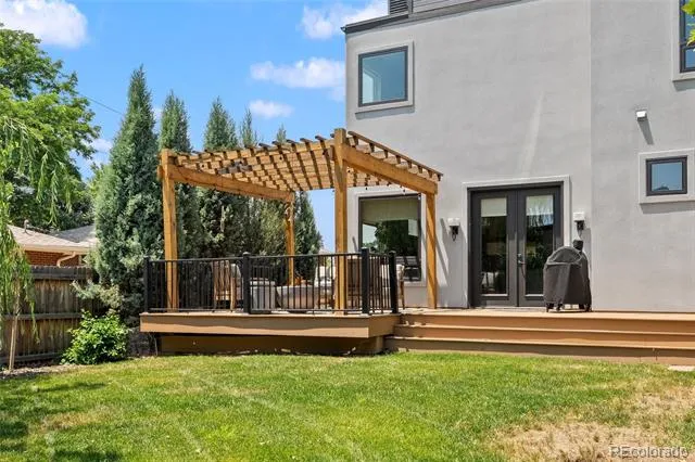 2526 King Street Denver, CO 80211