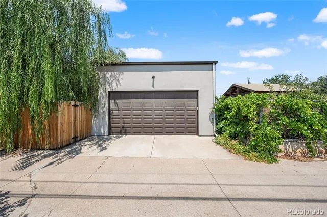 2526 King Street Denver, CO 80211