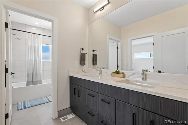 1727 Julian Street Denver, CO 80204