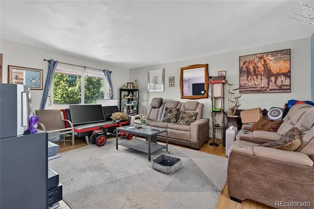 1830 Jewel Drive Longmont, CO 80501