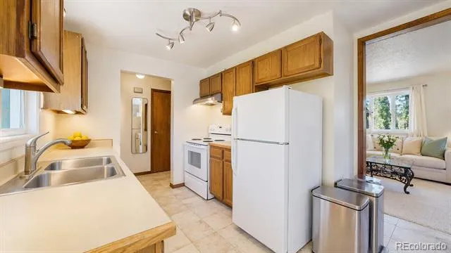 30575 Hilltop Drive Evergreen, CO 80439