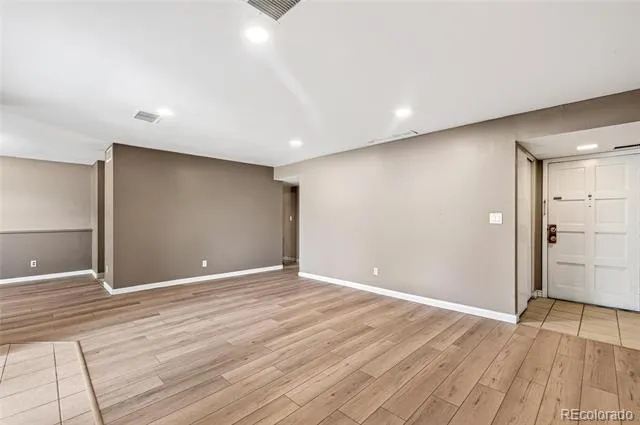 7342 S Xenia Circle #B Centennial, CO 80112