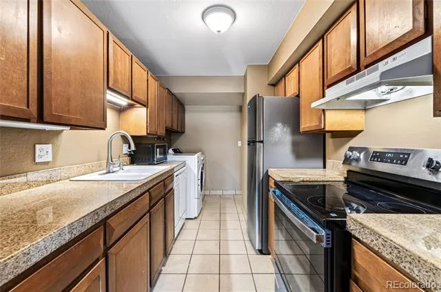 7342 S Xenia Circle #B Centennial, CO 80112