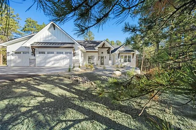 10697 Alamar Way Colorado Springs, CO 80908