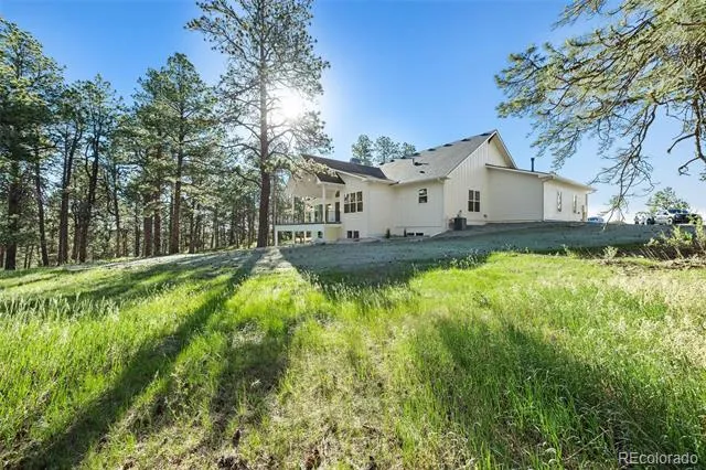 10697 Alamar Way Colorado Springs, CO 80908
