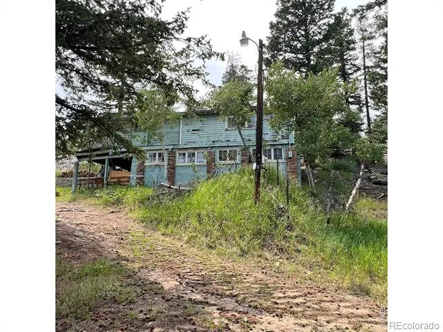 11745 Vonnie Claire Road Golden, CO 80403