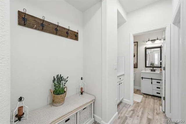 27046 E Irish Avenue Aurora, CO 80016